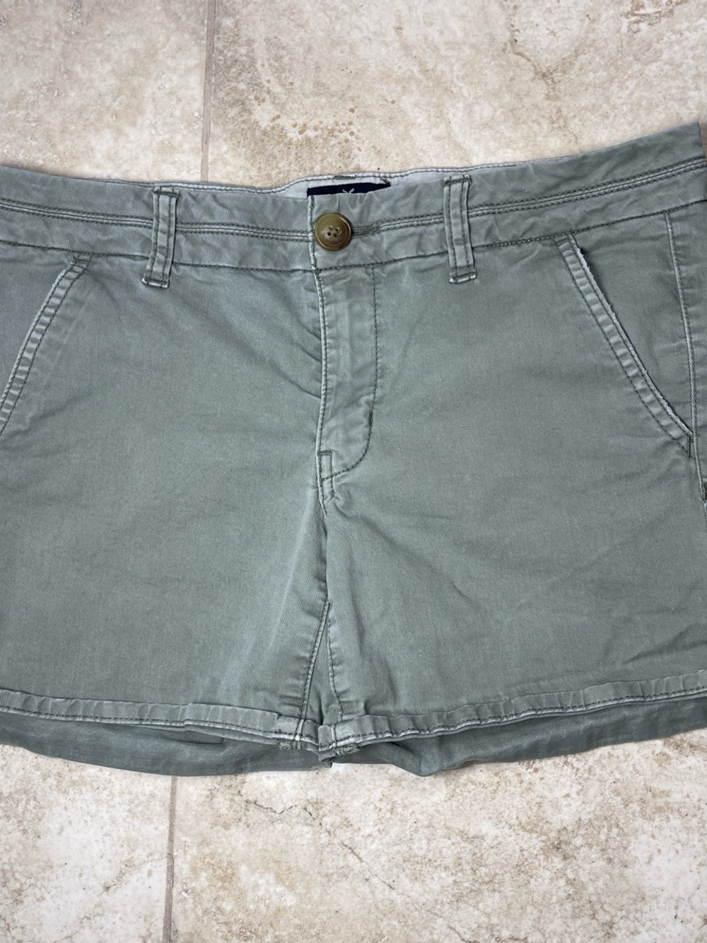 American Eagle Outfitters Stretch Midi Shorts Light Olive Cotton Size 6